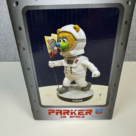PARKER Fresno Grizzlies Mascot Bobblehead SGA 2019 Moon Landing Edition New - Picture 9 of 10